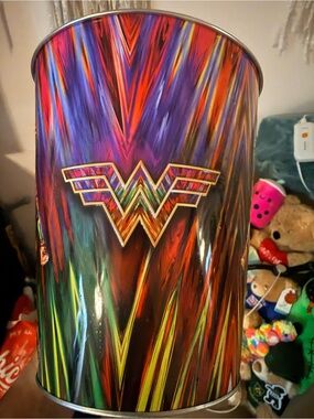 Wonder Woman Multicolor Decorative Waste Bin